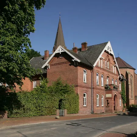 Hotel Gastehaus Altes Schute Lindern